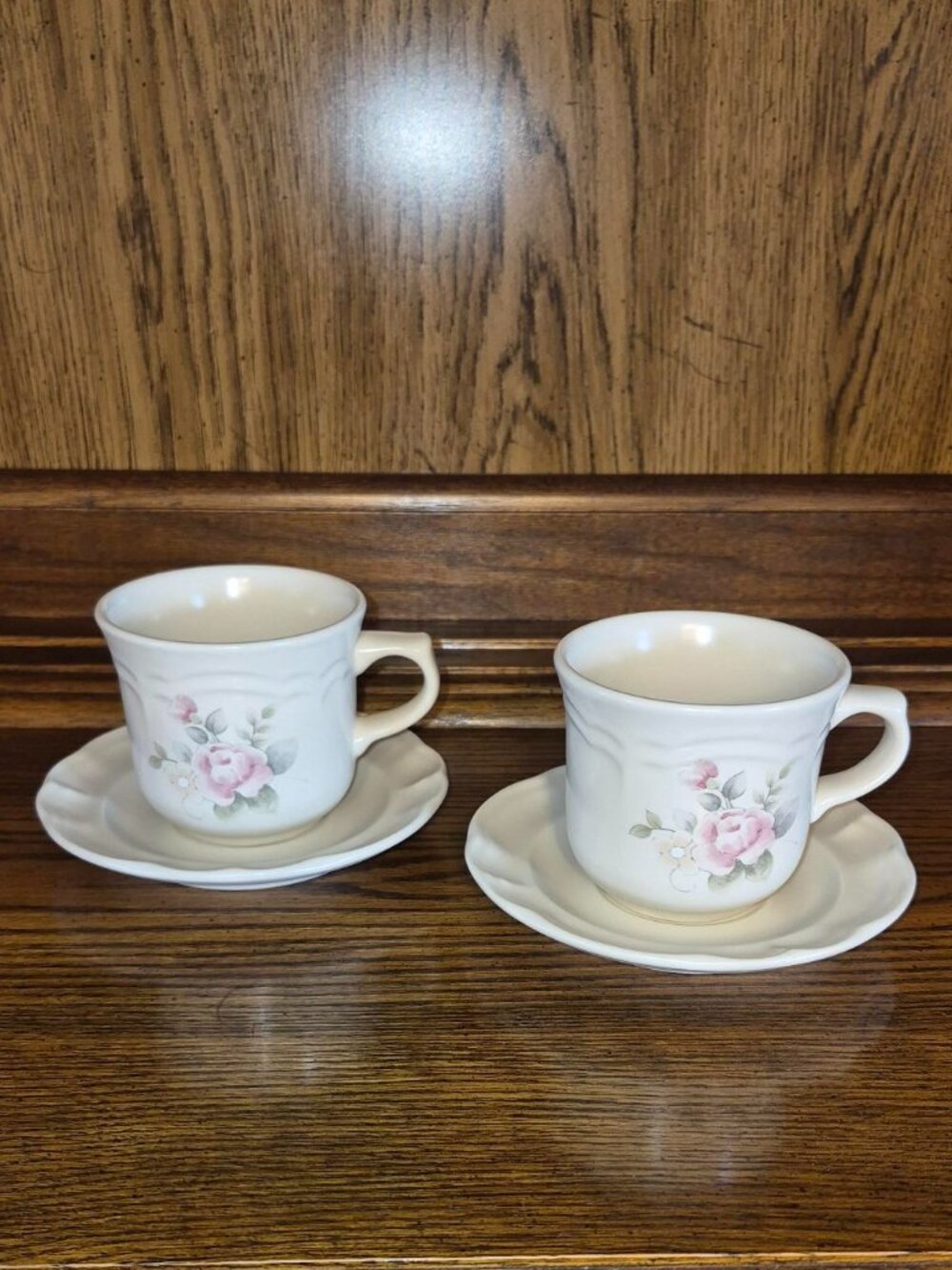 Two Vintage Pfaltzgraff Tea Rose Cups and Saucers, Set of Two/4 pieces - Picture 3 of 6